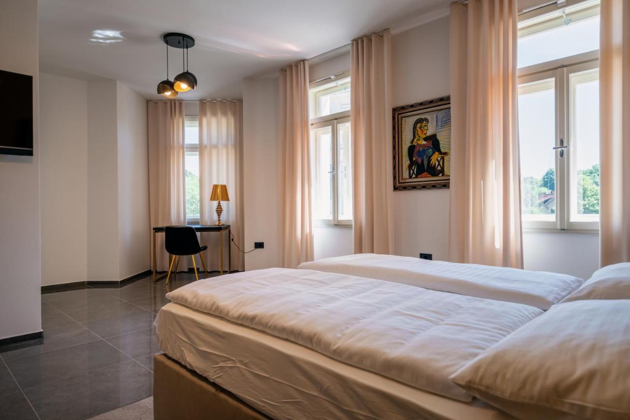 Dvorec Gregorcic Smarjeske Toplice Εξωτερικό φωτογραφία